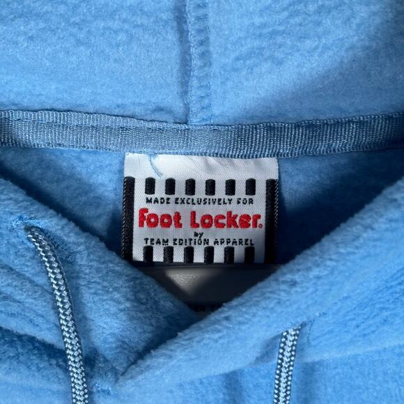 Foot Locker Team Edition UNC Carolina Blue Fleece Hoodie Size XL - Picture 3 of 4